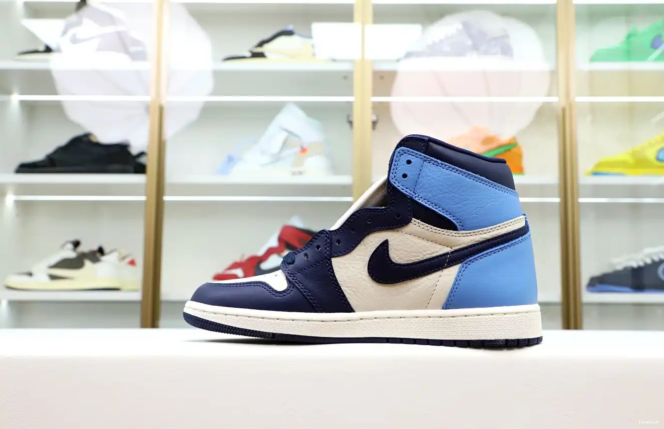 RETRO OG HIGH 'OBSIDIAN' AIR 1 JORDAN 0405
